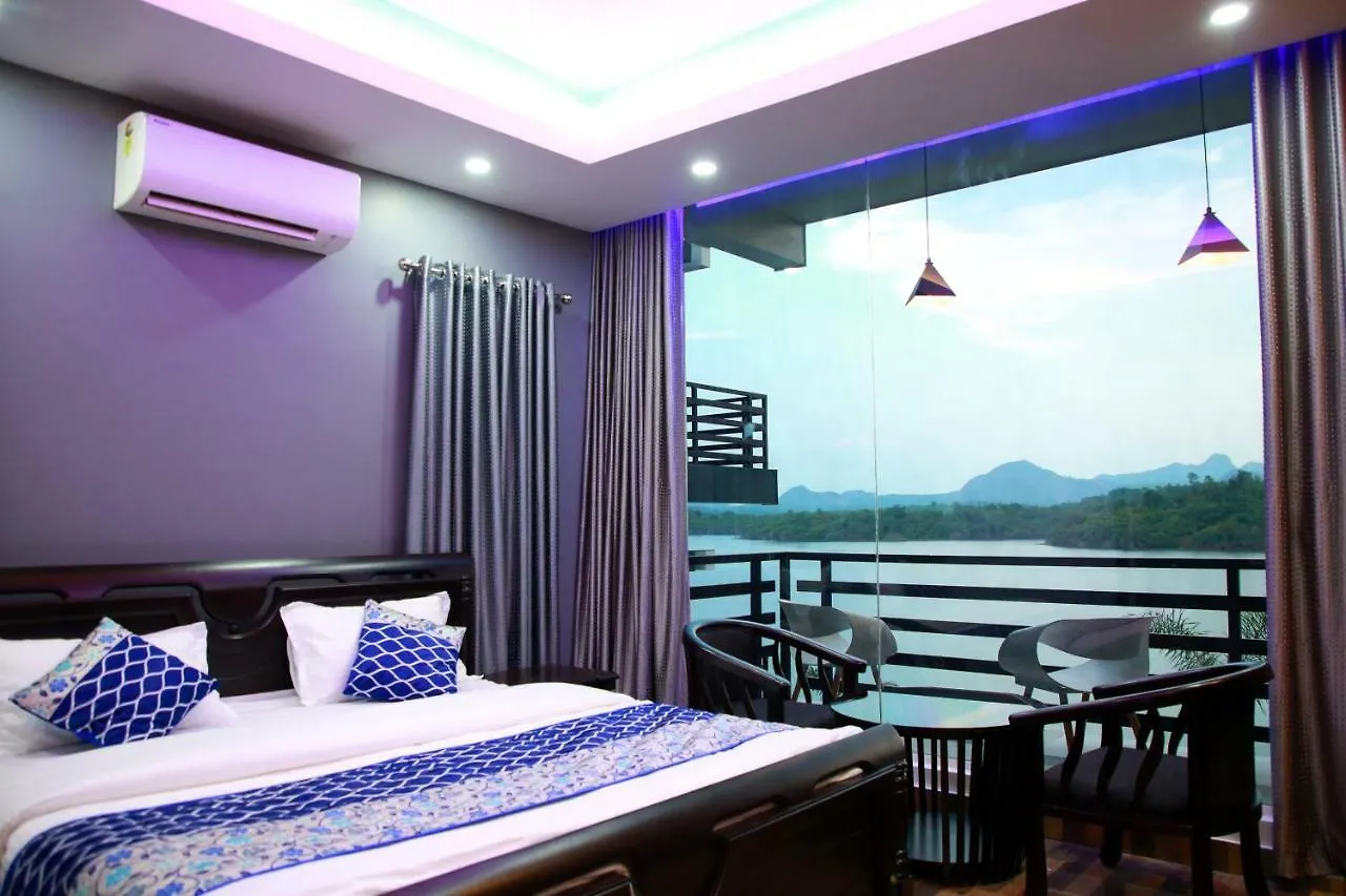 Casa Lake View Resort Wayanad Meppādi Ινδία